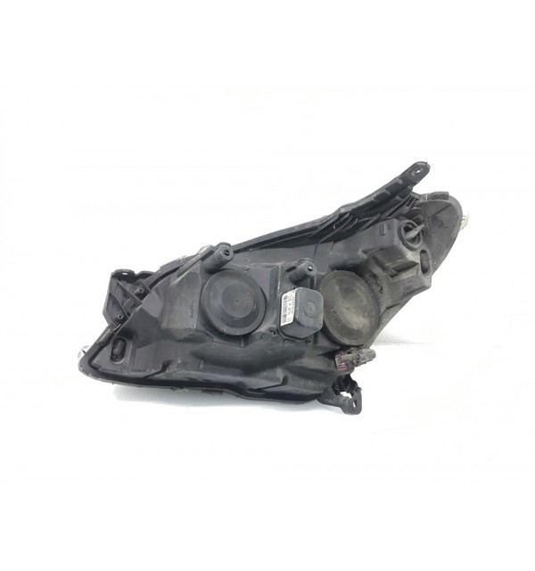 Фара правая бу для Opel Astra H 1.6 i,  2006 г.