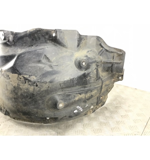 Защита арок передняя левая (подкрылок) бу для Land Rover Discovery 3 2.7 TD,  2007 г.