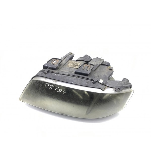 Фара левая бу для Audi A6 Allroad C5 2.5 TDi,  2001 г.