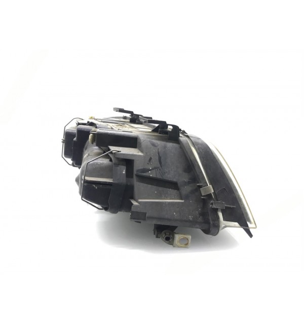 Фара левая бу для Audi A6 Allroad C5 2.5 TDi,  2001 г.