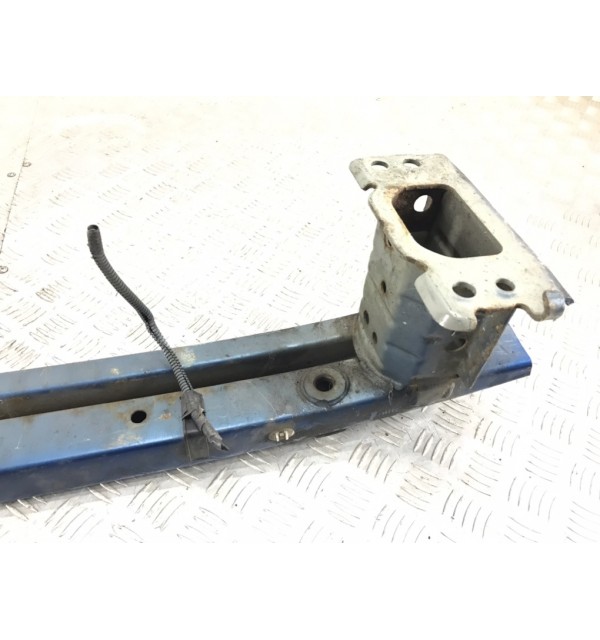 Усилитель бампера переднего бу для Toyota Auris 1 1.6 i,  2011 г.