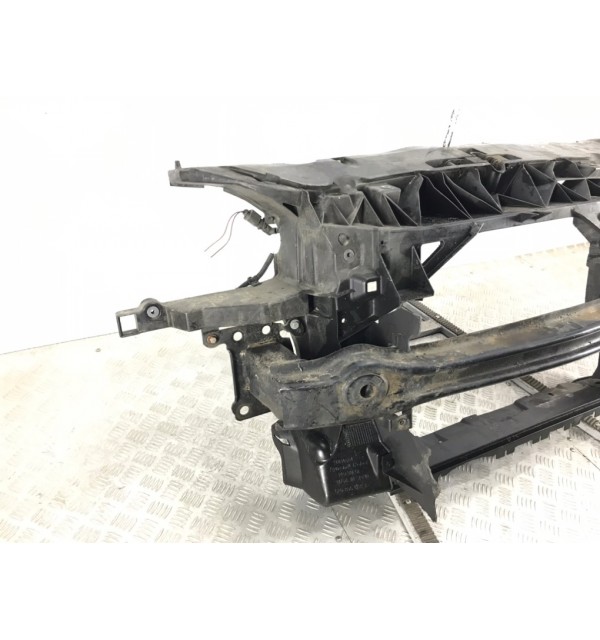 Панель передняя (телевизор) бу для Seat Altea 1 1.6 i,  2007 г.