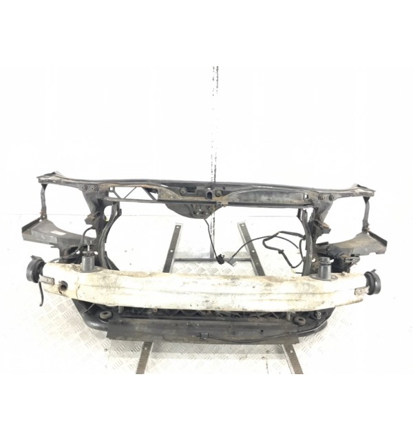 Панель передняя (телевизор) бу для Audi A4 B7 1.9 TDi,  2005 г.