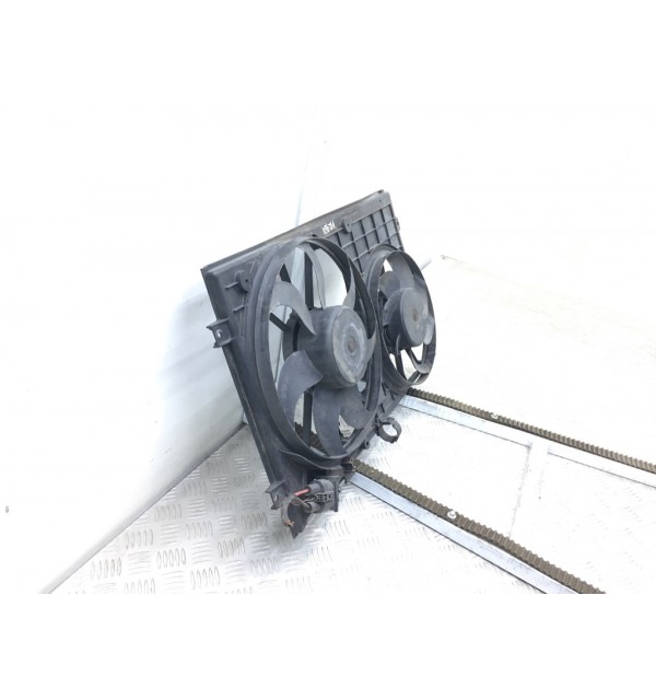 Вентилятор радиатора бу для Audi A3 8P 1.6 i,  2008 г.