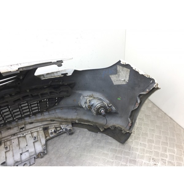 Бампер передний бу для Opel Astra J 1.4 Ti,  2013 г.