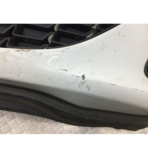 Бампер передний бу для Opel Astra J 1.4 Ti,  2013 г.