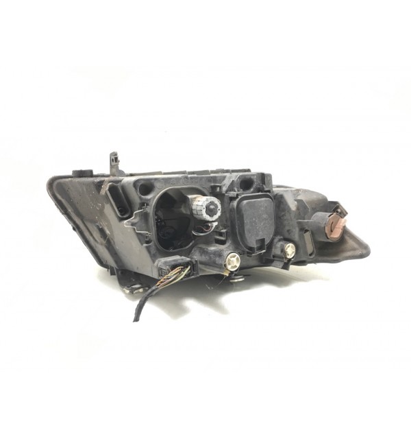 Фара левая бу для BMW 3 E90/E91/E92/E93 2.0 TD,  2008 г.