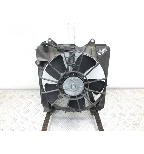 Вентилятор радиатора бу для Honda Civic 8 1.8 i,  2006 г.
