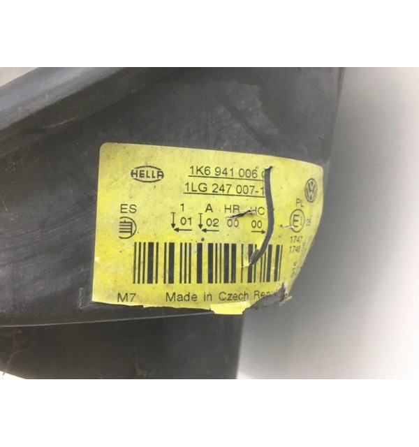 Фара правая бу для Volkswagen Golf 5 1.9 TDi,  2008 г.