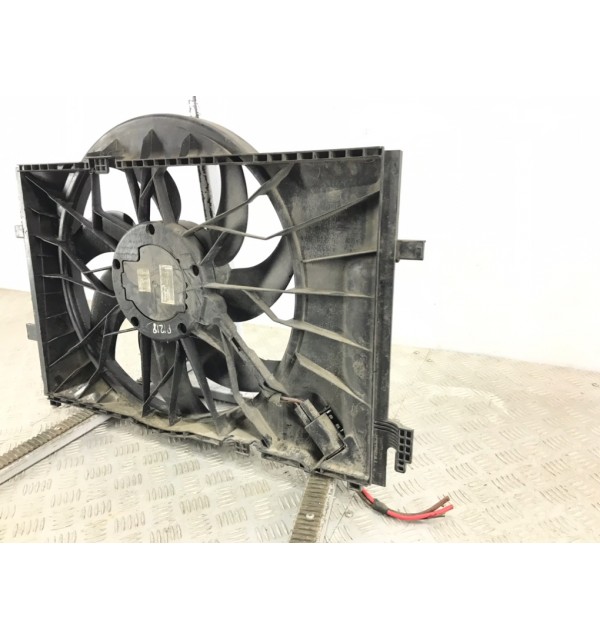 Вентилятор радиатора бу для Mercedes C W203 1.8 i,  2004 г.