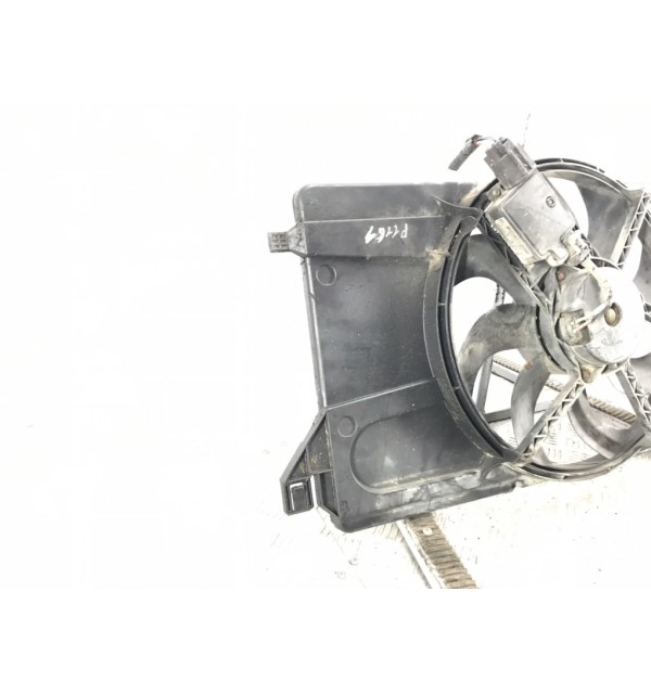 Вентилятор радиатора бу для Ford Focus 2 1.6 i,  2009 г.