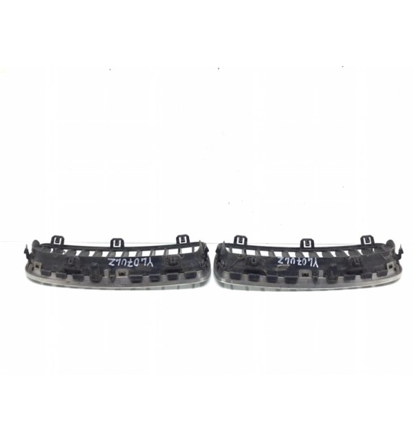 Решетка радиатора бу для BMW 3 E90/E91/E92/E93 2.0 i,  2007 г.