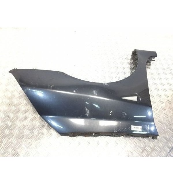 Крыло переднее правое бу для Renault Espace  3.0 DCi,  2004 г. бу контрактные купить в Спб