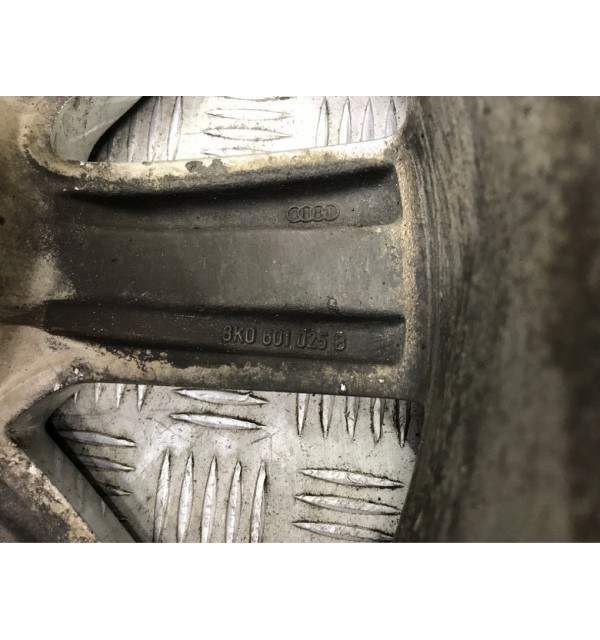 Диск литой Audi A4 B6