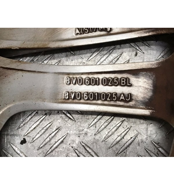 Диск литой Audi A3 8P