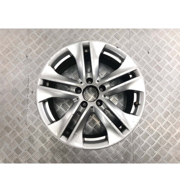 Диск литой Mercedes 